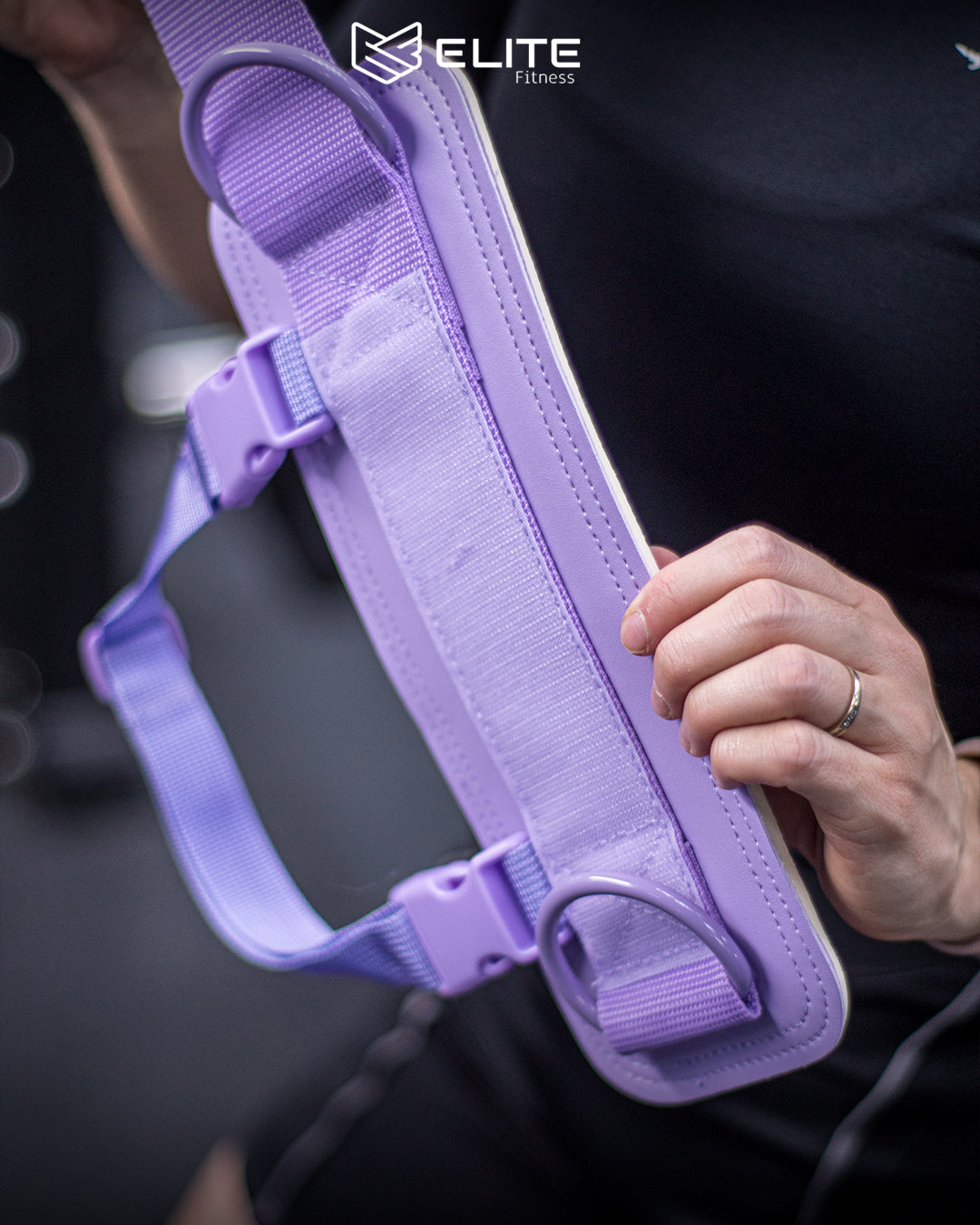 Grilletes de cuero lavanda ELITE